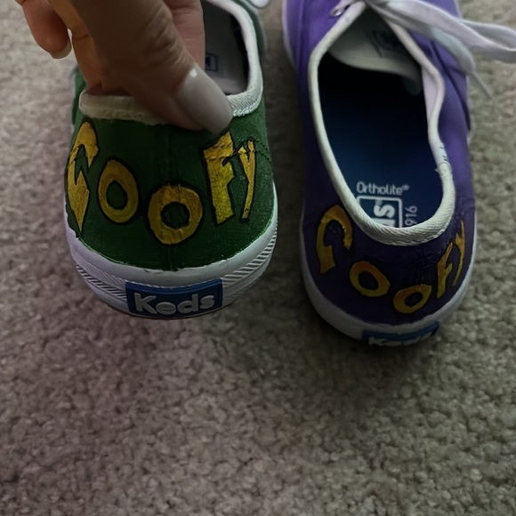 Ked’s- Hand Painted Goofy Shoes size 5.5 - Picture 2 of 10